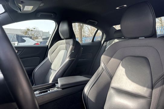 Volvo S60 B4 B R-Design