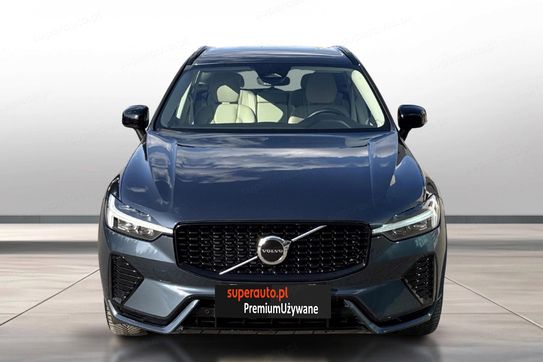 Volvo XC60 B4 D AWD Plus Dark