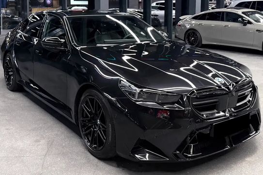 BMW Seria 5 M5