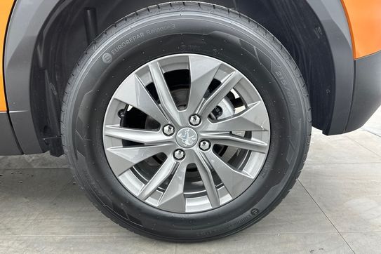 Peugeot 2008 Style 1.2 PureTech EAT8