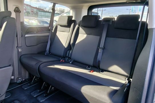 Peugeot Traveller Kombi L2H1