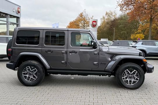 Jeep Wrangler Sahara GME 2.0 Turbo AT 4WD