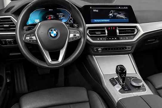 BMW Seria 3 320e aut