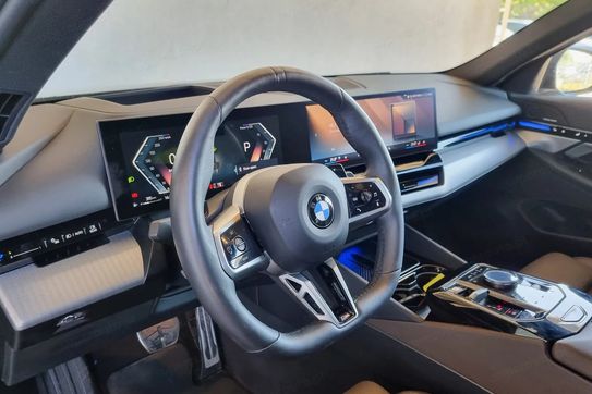 BMW Seria 5 520d mHEV aut