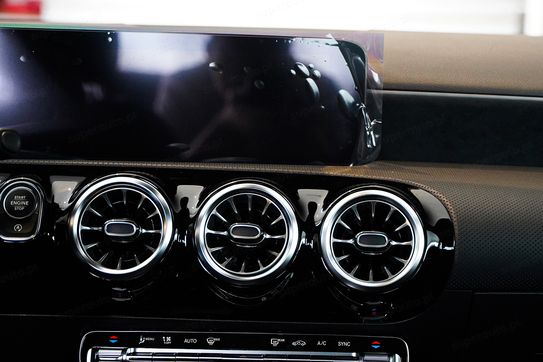 Mercedes Klasa A 250 e AMG Line