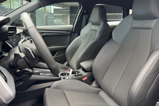Audi A3 Sportback 35 TFSI mHEV S Line S tronic