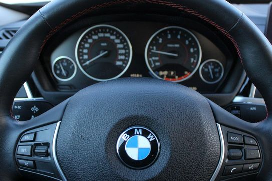 BMW Seria 3 Gran Turismo 320i GPF Sport Line aut
