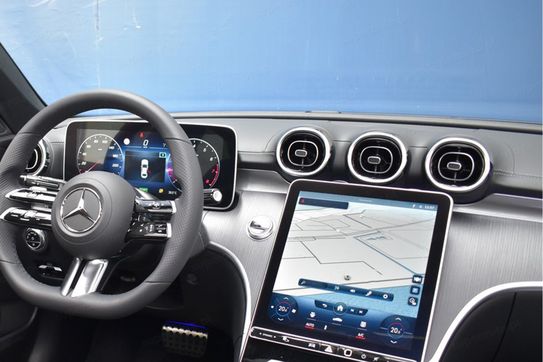 Mercedes Klasa C 200 4-Matic AMG