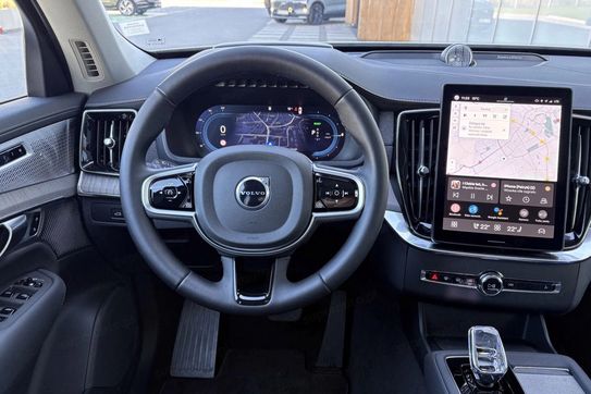 Volvo XC90 T8 AWD Plug-In Hybrid Ultra Dark 7os
