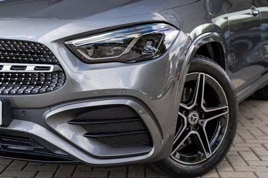 Mercedes GLA 220 4-Matic AMG Line