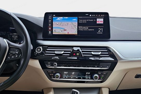 BMW Seria 5 Touring 520d xDrive