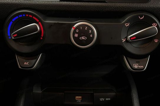 Kia Stonic 1.0 T-GDI Smart