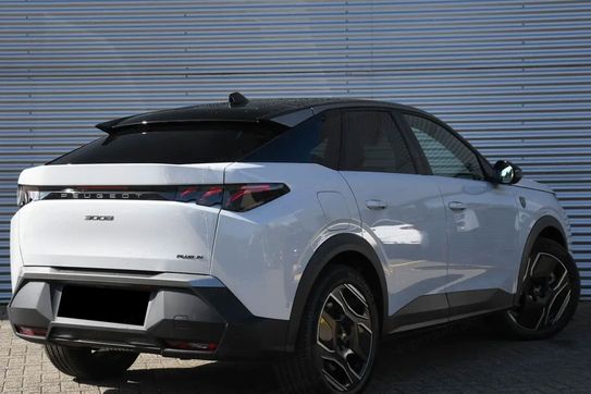 Peugeot 3008 GT Plug-in HYBRID e-DCS7 1.6 PHEV