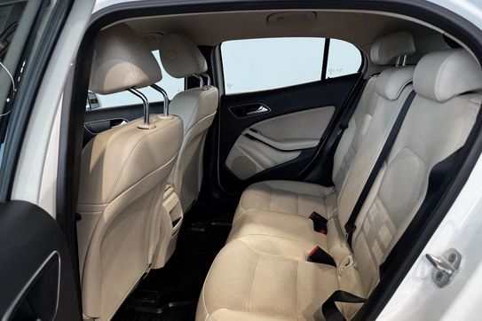 Mercedes GLA 200