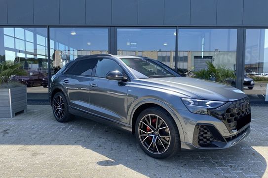 Audi Q8 TFSI e quattro