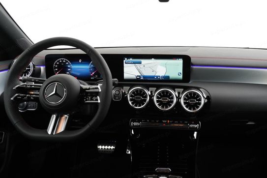 Mercedes CLA 200 AMG Line Shooting Brake