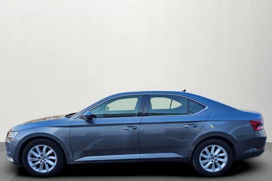 Skoda Superb 2.0 TDI SCR Ambition DSG