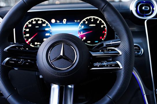 Mercedes GLC 200 4-Matic AMG Line