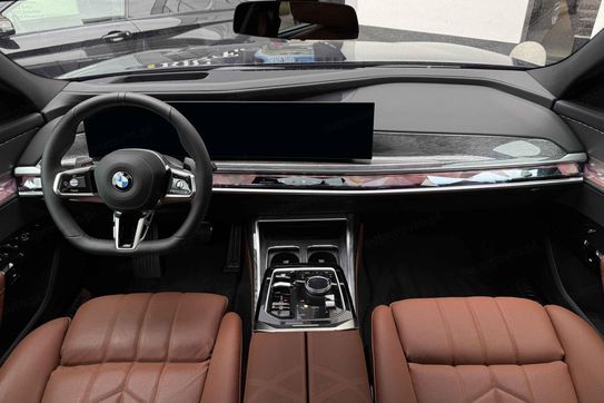 BMW Seria 7 740d xDrive M Sport