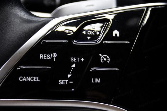 Mercedes Klasa E 300 de 4MATIC Avantgarde