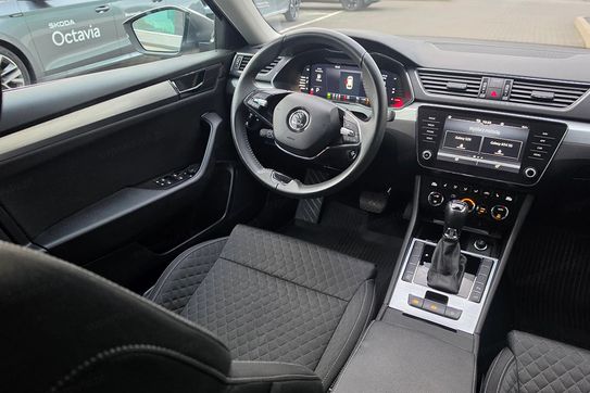Skoda Superb Tdi Scr Ambition Dsg
