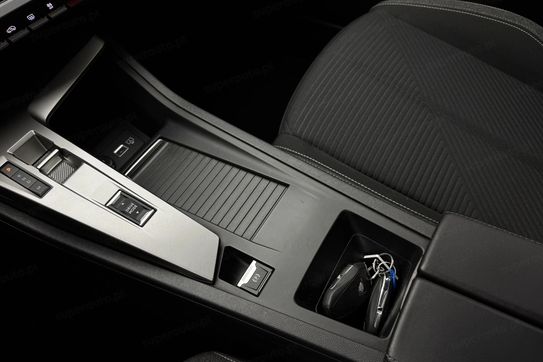 Peugeot 308 BlueHDi Active Pack S&S EAT8