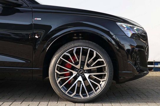 Audi Q8 50 TDI quattro