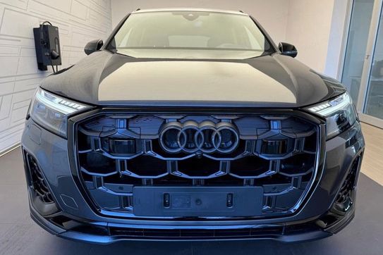 Audi Q7 50 TDI quattro S Line