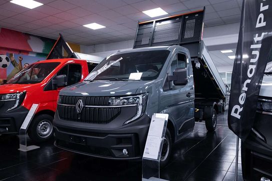 Renault Master L4 Wywrotka RWD-DBL