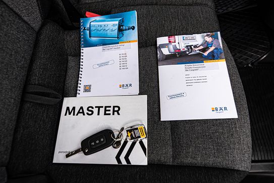 Renault Master L3 Kontener 8EP + Winda