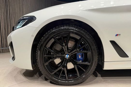 BMW Seria 5 518d M Sport