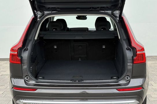 Volvo XC60 T6 Plug-In Hybrid AWD Ultra Bright