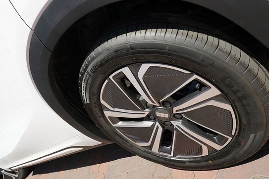 Geely Starray EM-i 1.5 PHEV Pro