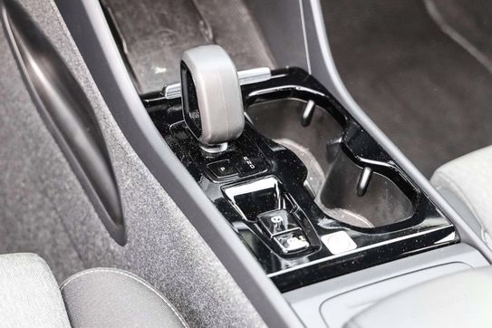 Volvo XC40 B3 Plus Dark