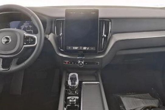 Volvo XC60 B5 B AWD Plus Black Edition aut