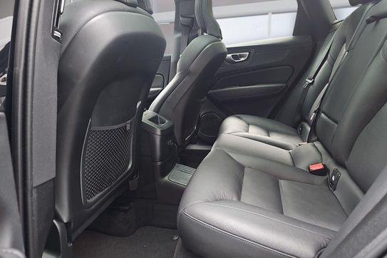 Volvo XC60 T8 Plug-In Hybrid AWD Ultimate Dark