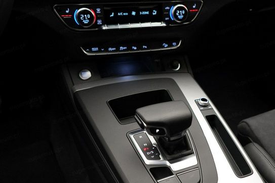 Audi Q5 45 TFSI mHEV quattro S Line S tronic