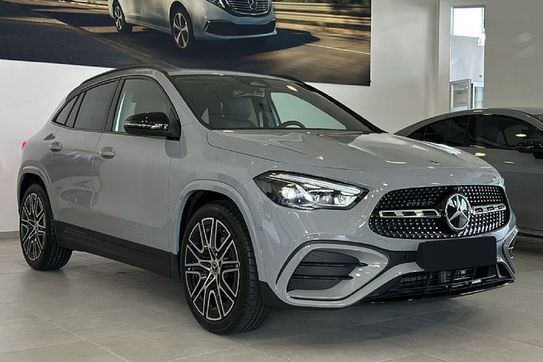 Mercedes GLA 220  4-Matic AMG Line