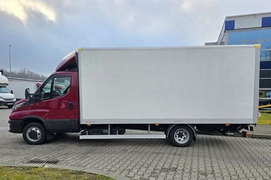 Iveco Daily 50C/35 Kontener + Winda