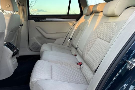 Skoda Superb 2.0 TDI SCR Style DSG