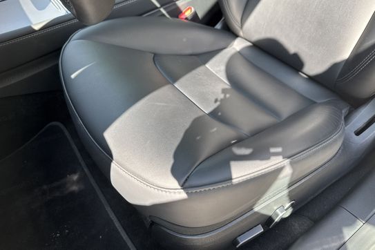Tesla Model 3 RWD