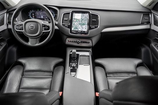 Volvo XC90 T8 AWD Plug-In Hybrid Plus Bright 7os aut