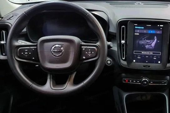 Volvo XC40 B3 Essential aut