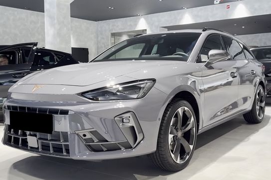 Cupra Leon 1.5 eTSI mHEV DSG