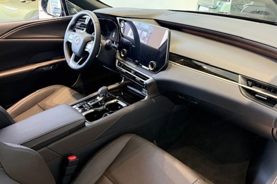 Lexus RX F Sport Design 2.5 Hybrid Plug-in