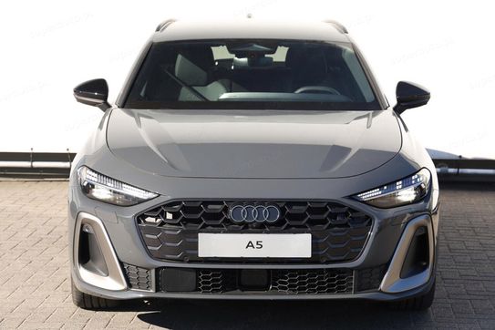 Audi A5 e-Hybrid quattro Avant