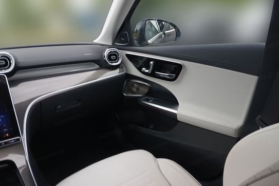 Mercedes Klasa C 300 d Mhev 4-Matic Amg