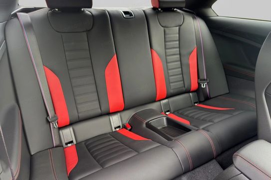 BMW Seria 2 M2