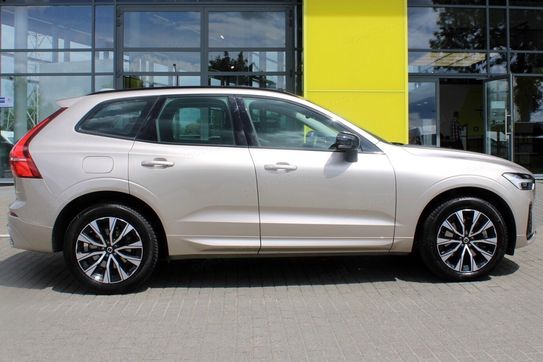 Volvo XC60 B4 D AWD Plus Dark