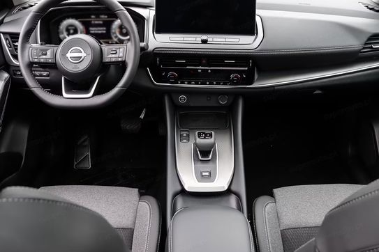 Nissan Qashqai N-Connecta Xtronic 1.3 DIG-T mHEV